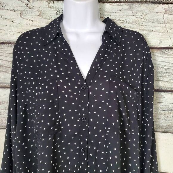 Maurices Women’s Blouse XL Black White Polka Dot Long Sleeve Button Front - Picture 2 of 8